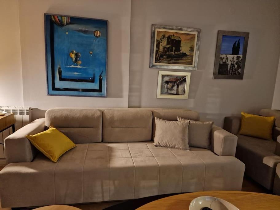 Luxury Apartment Emas Old Town Sarajevo Dream View Eksteriør bilde